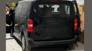 Desarticulado un taller ilegal en Cabanes (Castellón), con dos detenidos y un tercero identificado, por el robo de vehículos de alta gama Desarticulado un taller ilegal en Cabanes (Castellón), con dos detenidos y un tercero identificado, por el robo de vehículos de alta gama