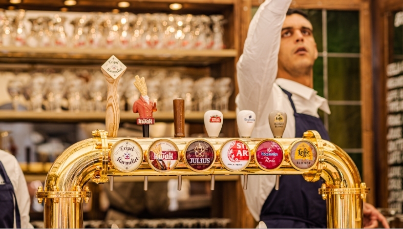 Bruselas acoge el renacimiento artesanal de su escena cervecera con una nueva generación de productores