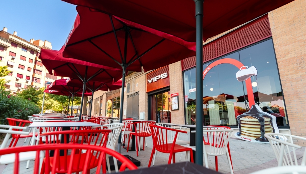 Vips inaugura un nuevo local en Madrid con dos plantas y terraza cerca del Estadio Metropolitano