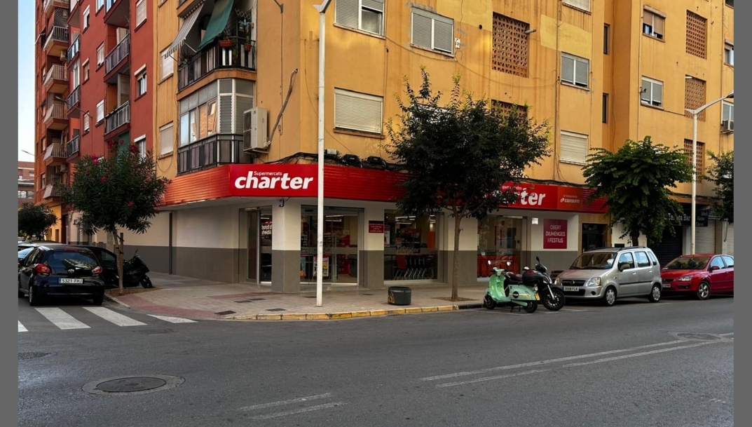 Charter avanza en su expansión con su segunda tienda en Mislata (Valencia)