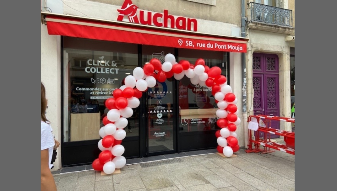 Auchan negocia con Lidl la venta de 19 supermercados en Francia