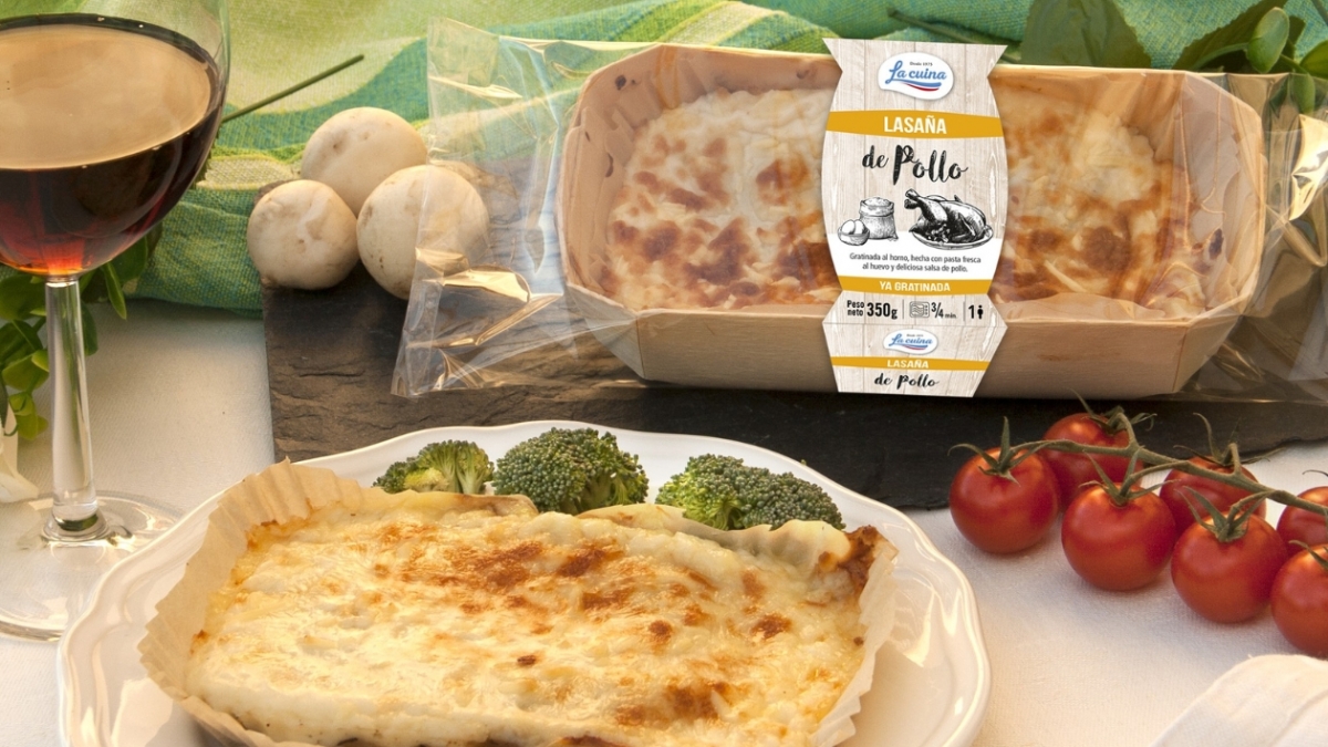Gourmet amplía su porfolio de platos preparados con su lasaña de pollo gratinada