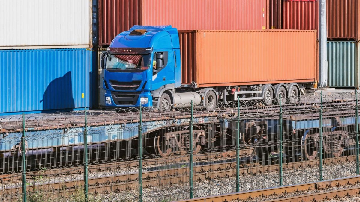 El trabajo se desplegará en las siete terminales que en España concentran el 80% del tráfico ferroviario de mercancías. - 