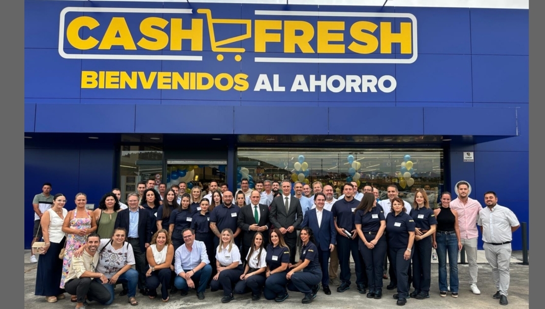 Nuevo Cash Fresh de Mollina (Málaga). - 