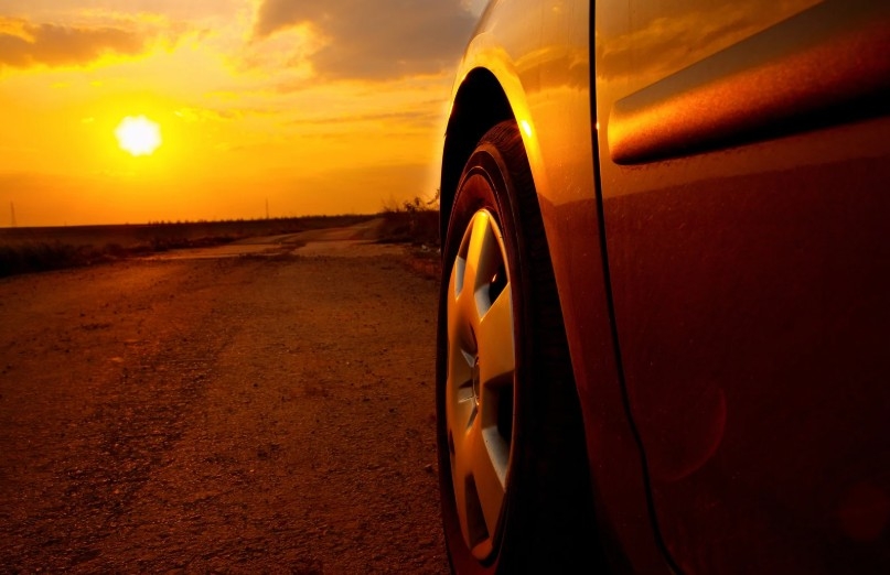 El calor de verano duplica las averías en carretera, con fallos mecánicos (40%) y eléctricos (34%) a la cabeza 