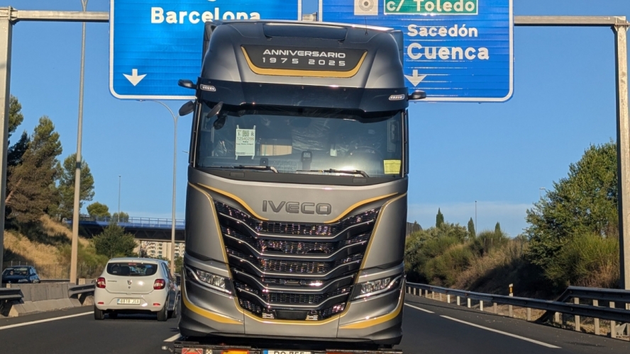 Tata compra Iveco (sin la división de Defensa) por 3.800 millones de euros