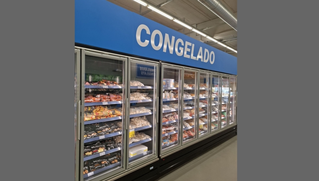 Los congelados ganan visibilidad en Dialsur con el nuevo mobiliario.