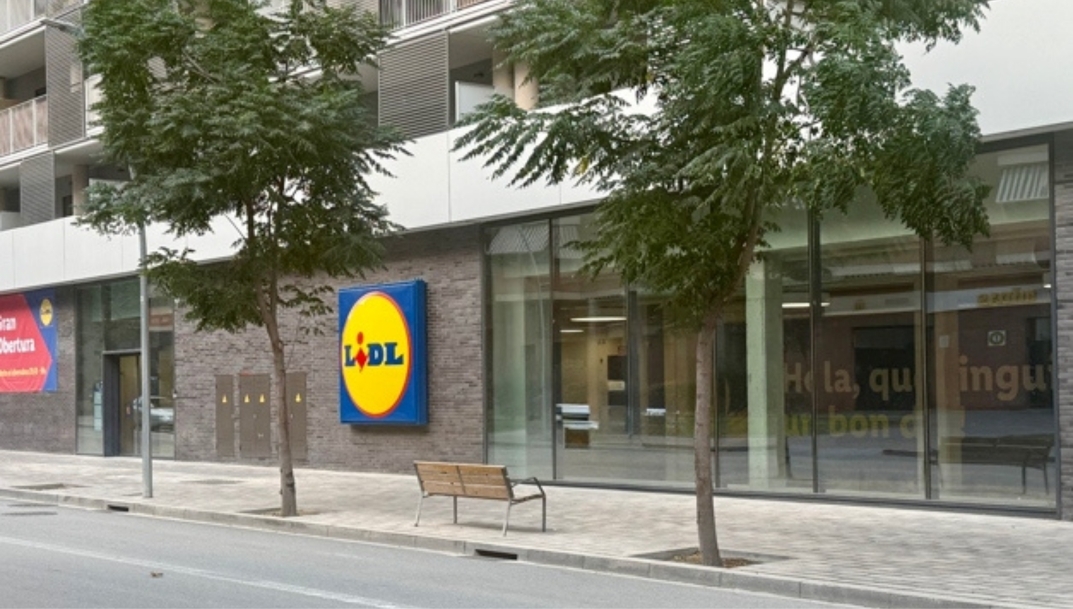 Lidl invierte cuatro millones en su primera tienda del barrio de La Sagrera, en Barcelona