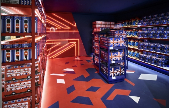 Marks & Spencer inaugura un supermercado en Londres que da una vuelta de tuerca más a su concepto de 'tienda experiencial'