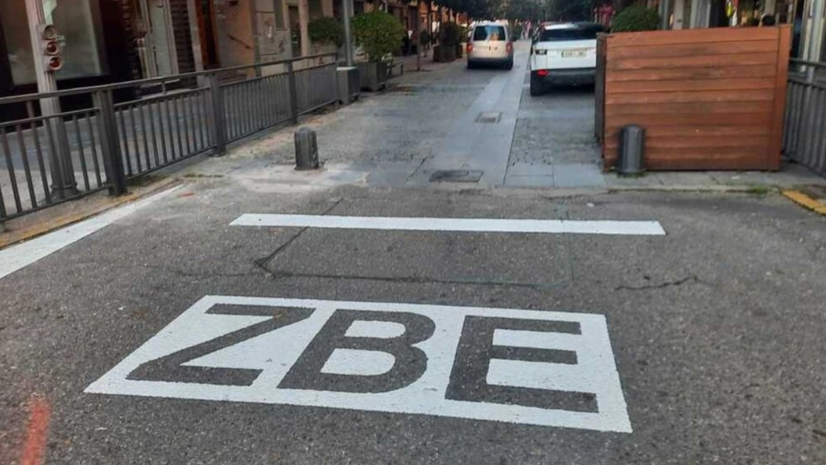 Toledo permitirá entrar en la ZBE a los vehículos sin pegatina que acudan al taller mecánico