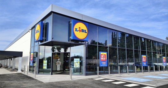 Lidl inaugura supermercado en Teruel y reinaugura cuatro establecimientos en Atarfe (Granada), Vic (Barcelona), Manresa (Barcelona) y Aranjuez (Madrid)