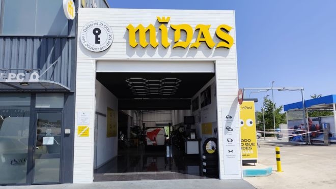 Fachada del nuevo centro de la red de talleres Midas en la provincia tarraconense. - 
