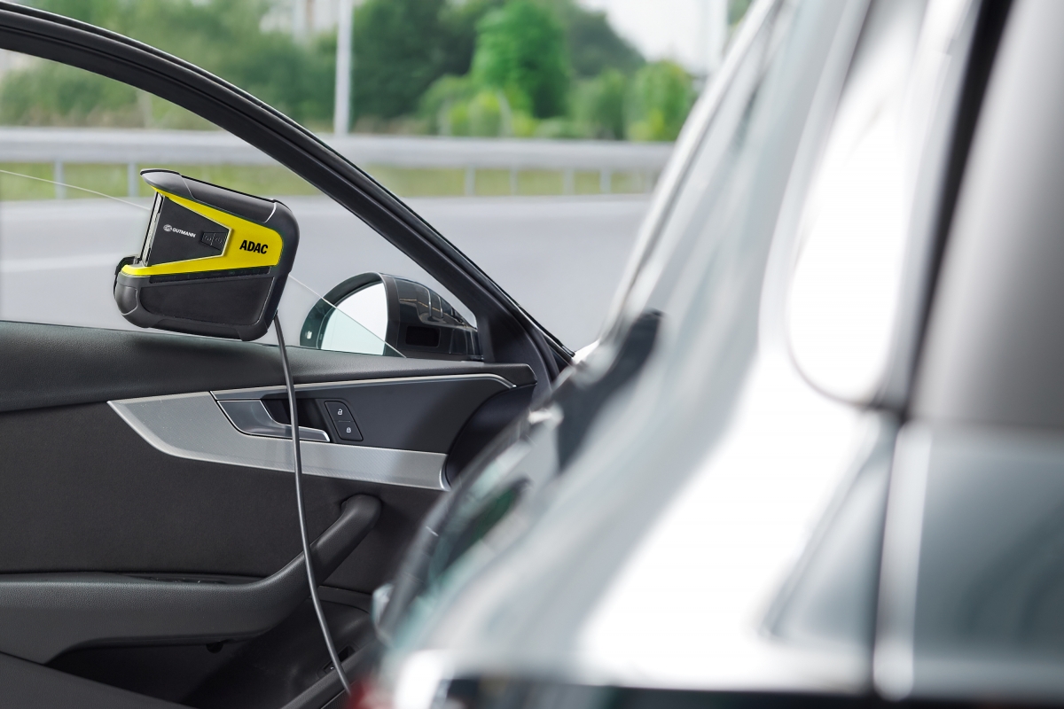 ADAC incorpora 1.800 unidades del mega macs X de Hella Gutmann para reforzar su asistencia en carretera