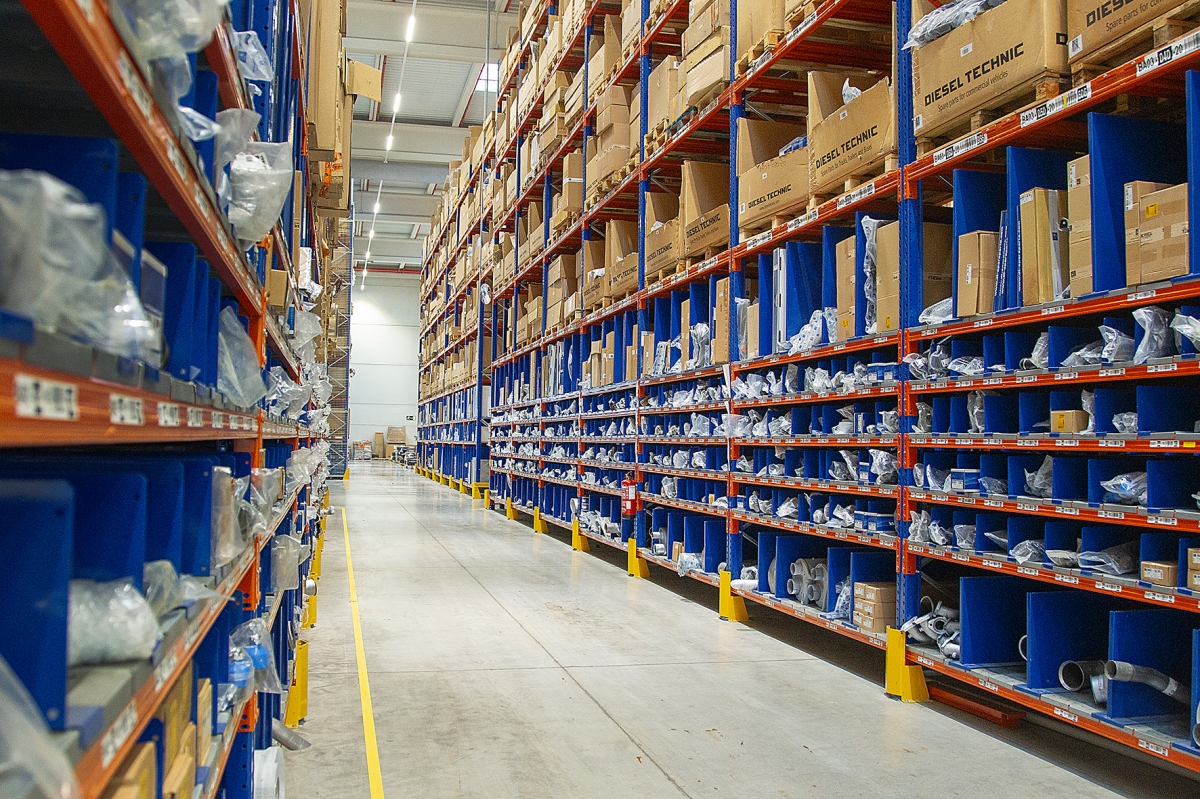 Otra imagen del almacén ubicado en el municipio torrejonero.