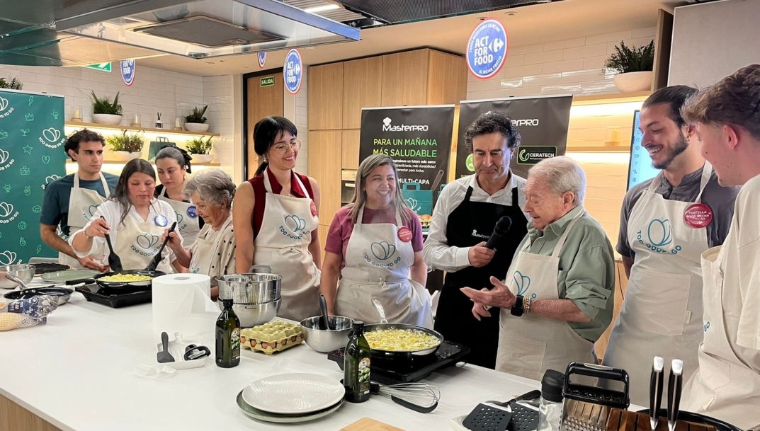 La tortilla poco cuajada gana el 'Debate entre Fogones' organizado por Carrefour