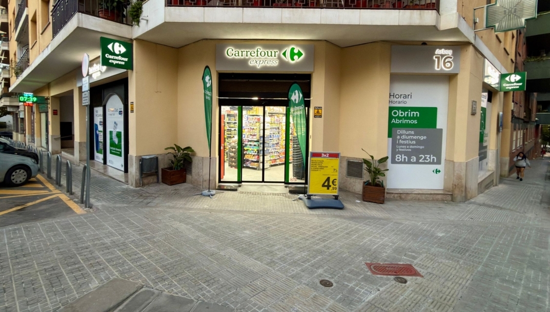 Carrefour impulsa su modelo Express con una apertura en Vilafranca del Penedès (Barcelona)