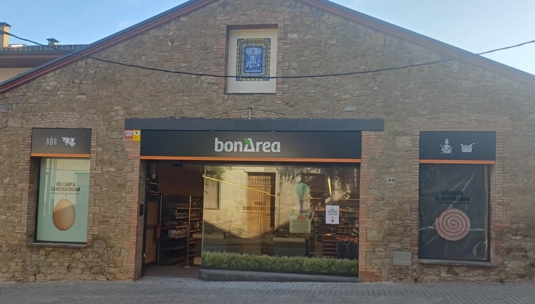 BonÀrea inaugura su primera tienda en Castellterçol (Barcelona)