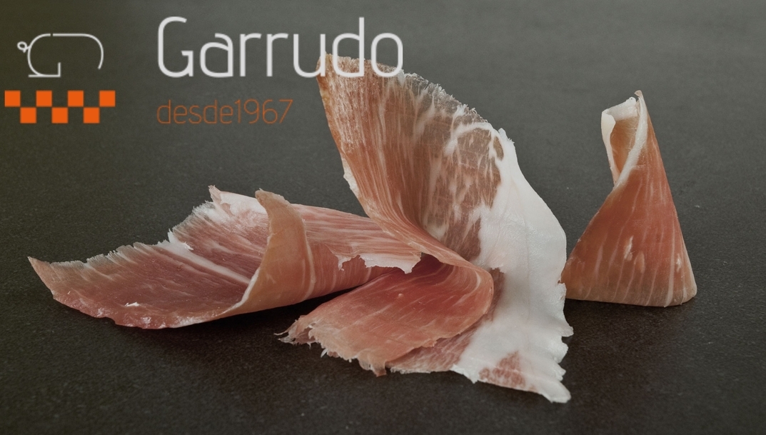Noel acuerda la adquisición del 50% de Garrudo Benito, especialista en jamón y embutidos con sede en Piedrahíta (Ávila).