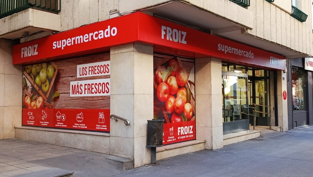 Fachada del nuevo Froiz de León. - 