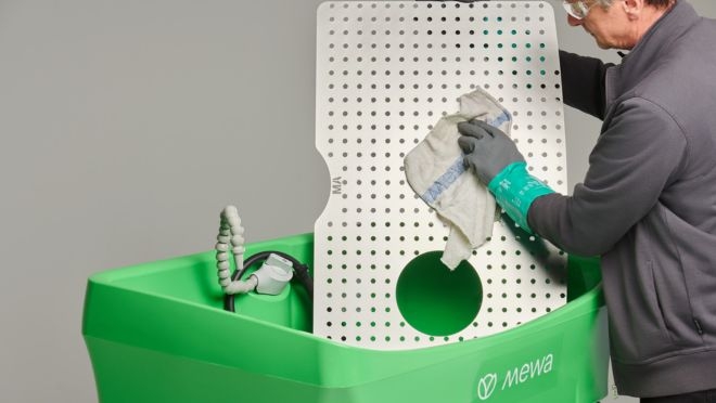Mewa presenta sus lavapiezas para talleres sin compuestos orgánicos volátiles, respetuosos con el medio ambiente y la normativa de la UE