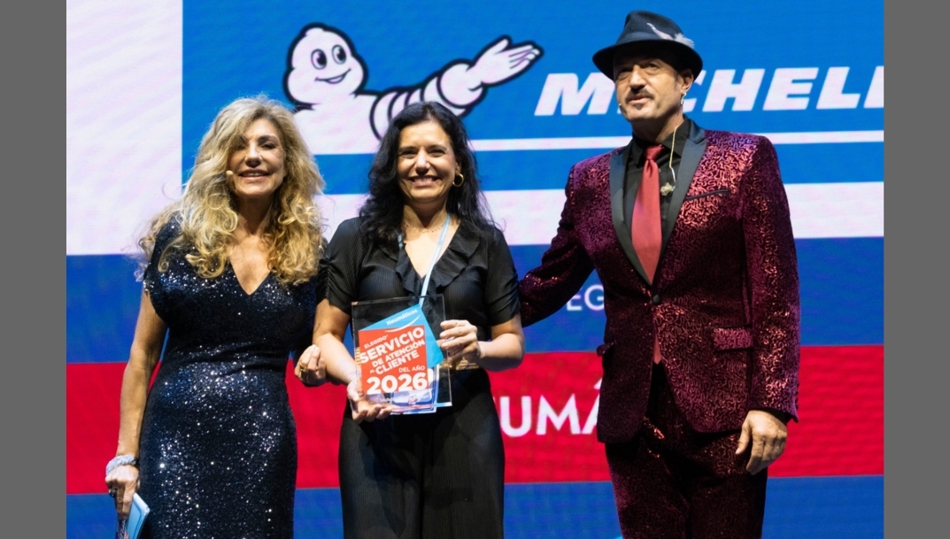 Michelin recoge el premio 'Servicio Elegido del Año' en la categoría de neumáticos. - 