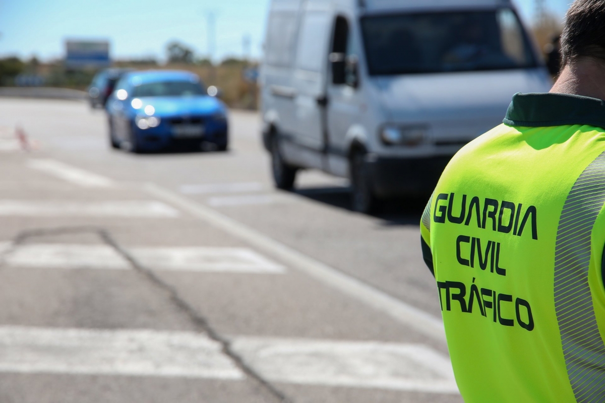 Investigado un camionero británico que conducía con la tarjeta tacógrafo de otro en Castellón