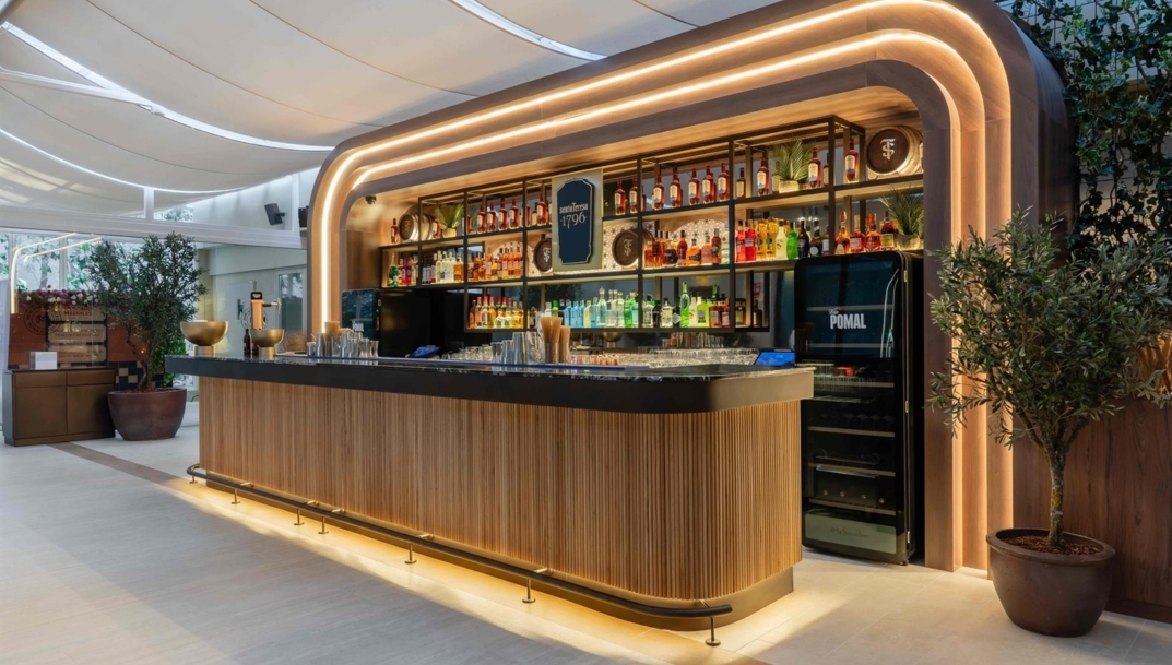 Abre el Mercado Madriles Reina Victoria, nuevo espacio gastronómico ubicado en el VP Sognio Metropolitano