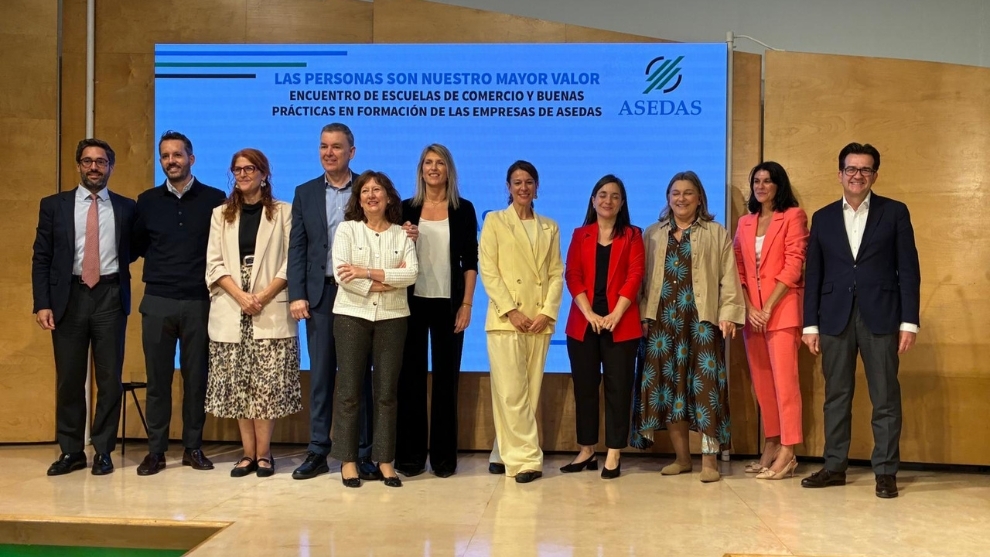 Directivos de Dia, Aldi, Ahorramas, Uvesco, Plusfresc, Covirán y Gadis comparten sus recetas para paliar la falta de personal