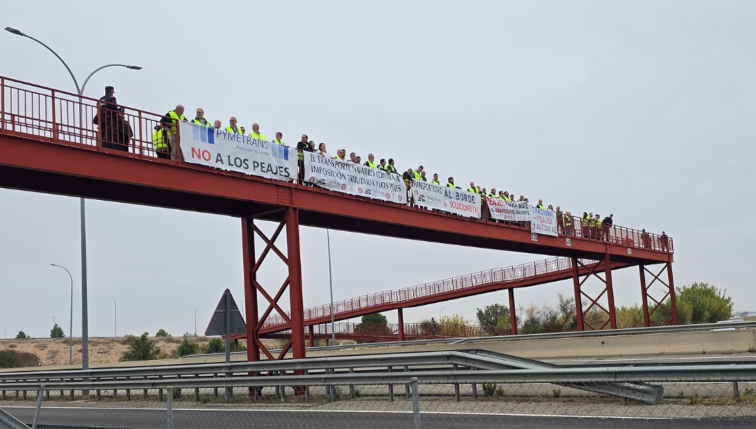 El transporte navarro reitera en Ribaforada su negativa a los peajes y exige una 