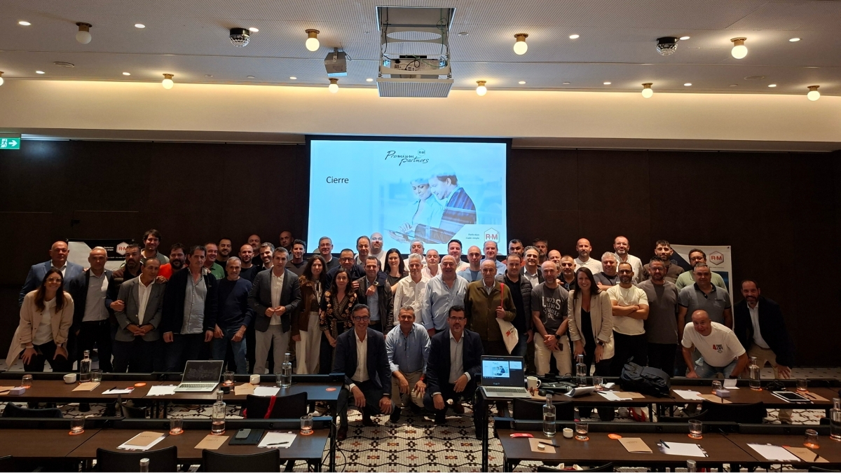 R-M Premium Partners cumple diez años y reúne a sus talleres para trazar el camino hacia 2026