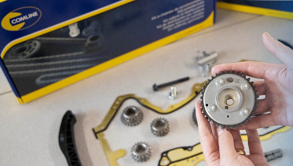 Comline presenta su gama de kits de distribución por cadena