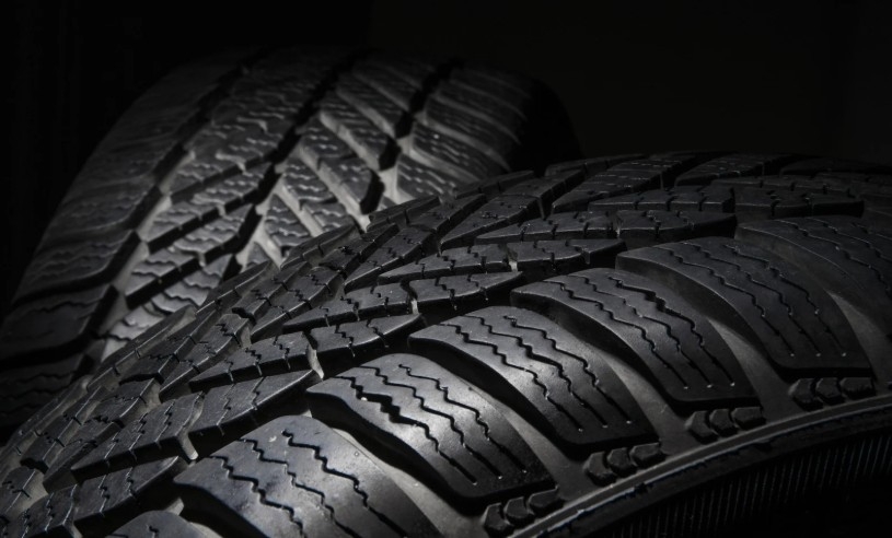 Las importaciones de neumáticos consumer han crecido un 13% durante los ocho primeros meses de 2025
