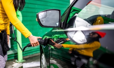 El coche ecológico coge velocidad: más de 1 de cada 5 vehículos nuevos (21,3%) en 2024 fueron híbridos o eléctricos