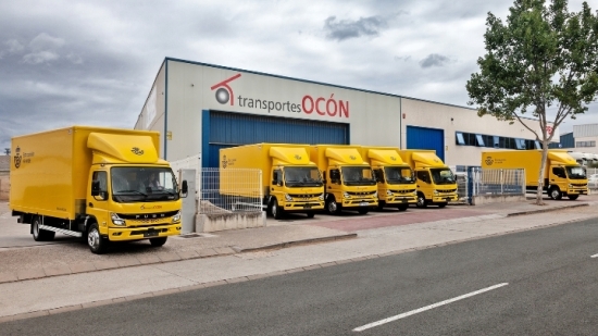 Fuso entrega 15 furgones eléctricos a Transportes Ocón para la distribución urbana