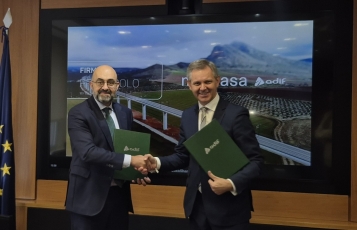 Adif y Mercasa quieren que los productos agroalimentarios viajen en tren