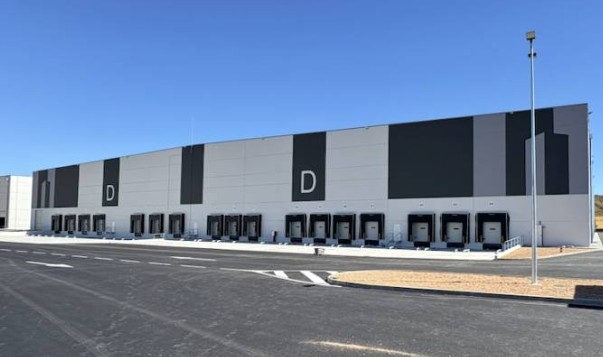 Grupo Total Neumáticos estrena almacén en el municipio alcarreño de Cabanillas del Campo