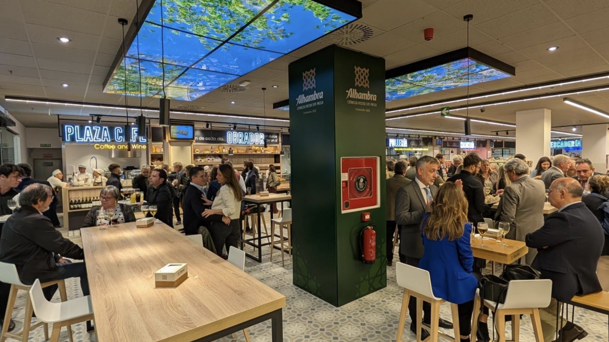 Espacio Plaza Café del Bahía Center.