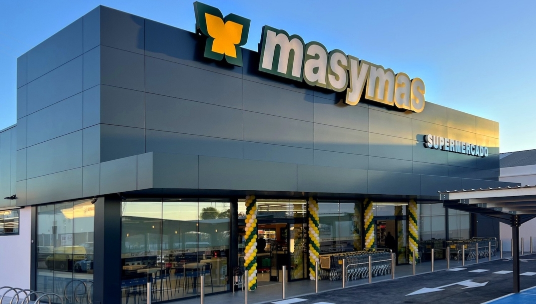 Masymas (Juan Fornés) lleva su nuevo modelo de tienda a San Vicente del Raspeig (Alicante)