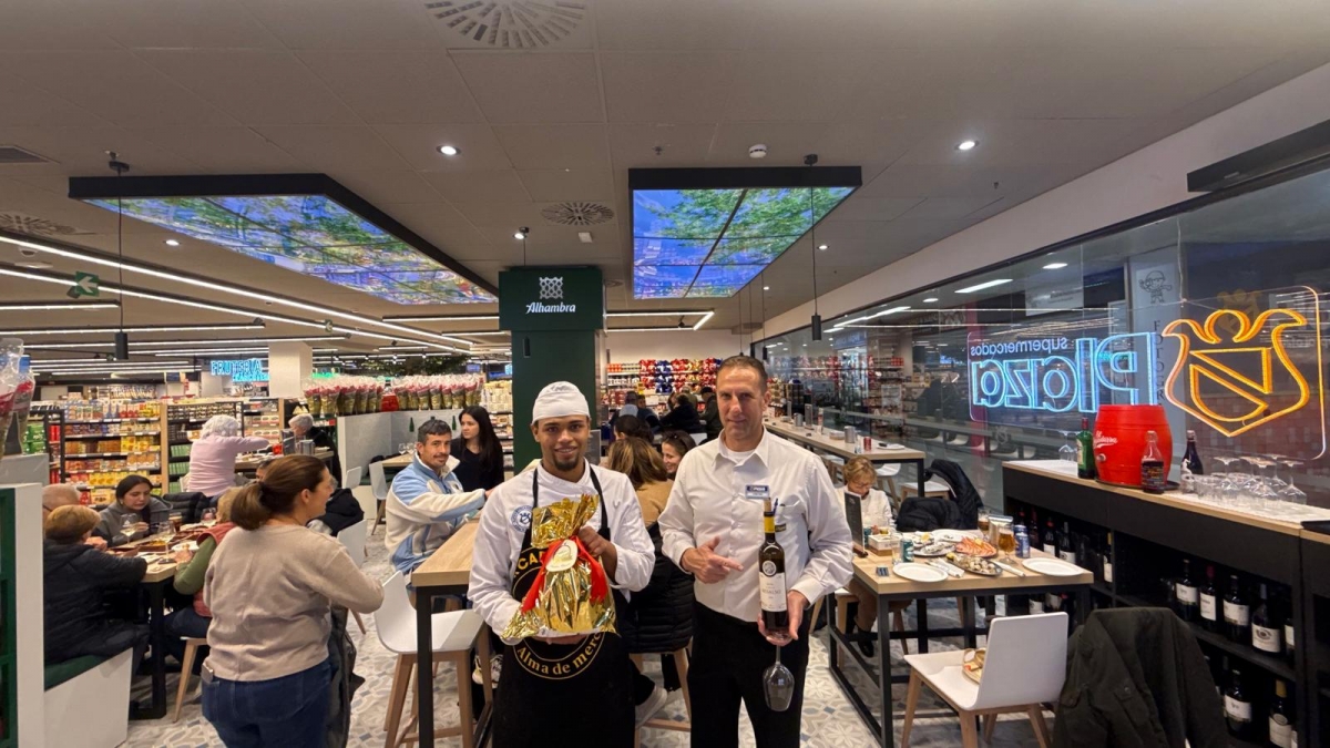 Un año del supermercado Plaza en el C.C. Bahía: el parque Disney de los súper está en Madrid