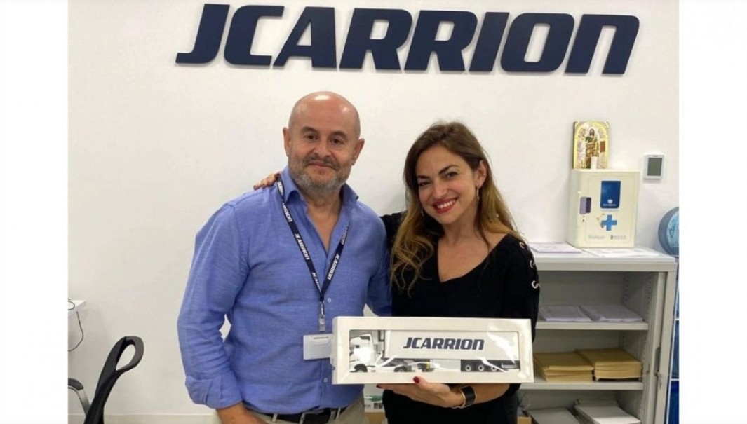 José Sánchez, director de Operaciones de JCarrion, y Esperanza Gaspar. - 