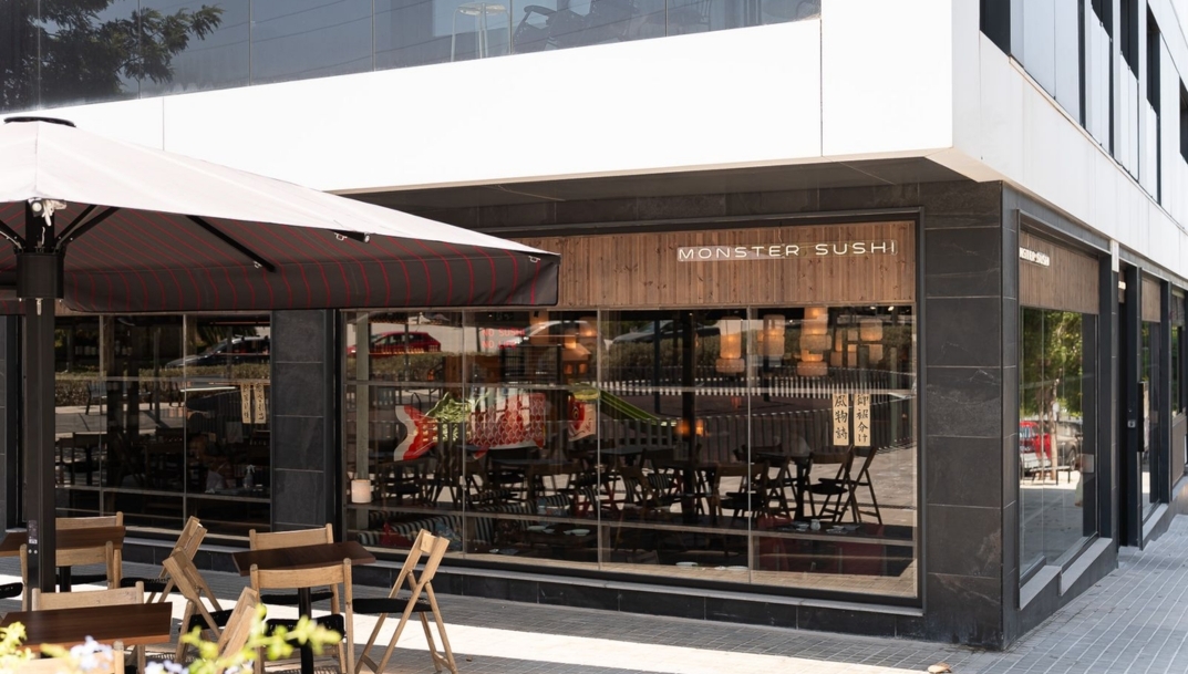 Monster Sushi aterriza en Sant Just Desvern y alcanza los seis locales en Barcelona