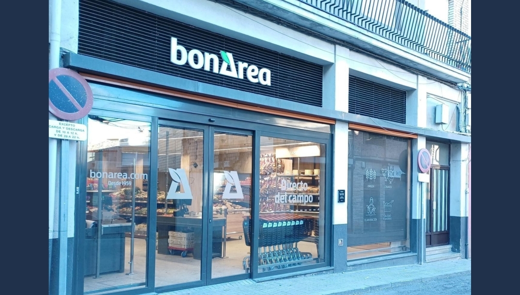BonÀrea gana espacio comercial tras ampliar su supermercado de Gallur (Zaragoza)
