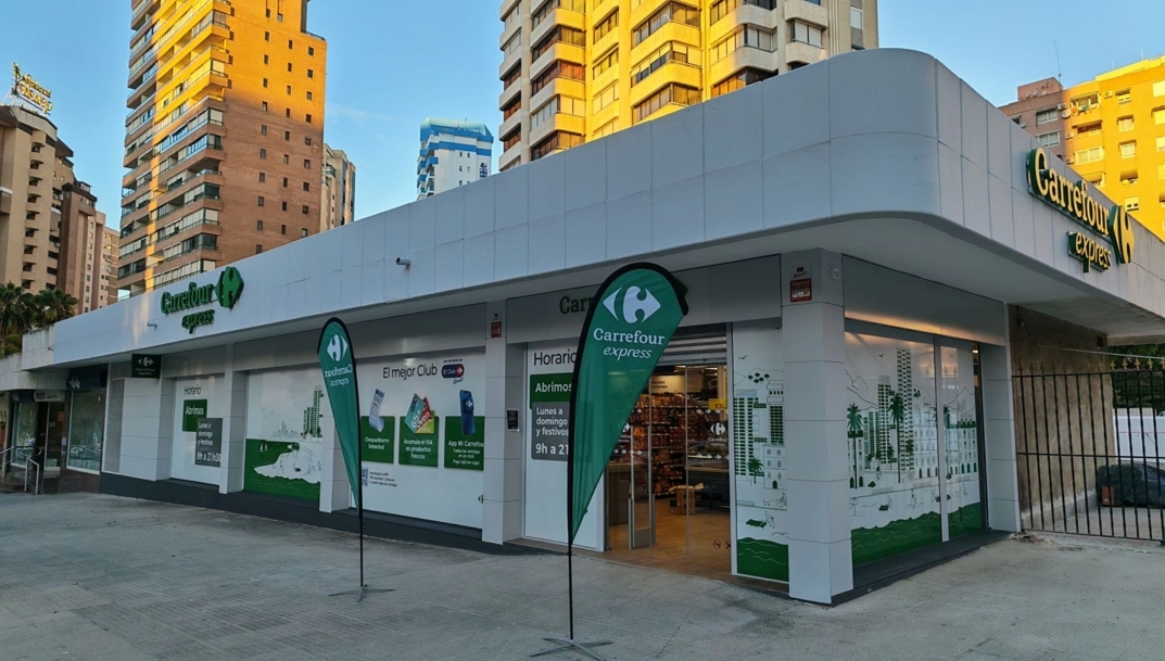 Carrefour avanza en Benidorm (Alicante) con un nuevo supermercado Express