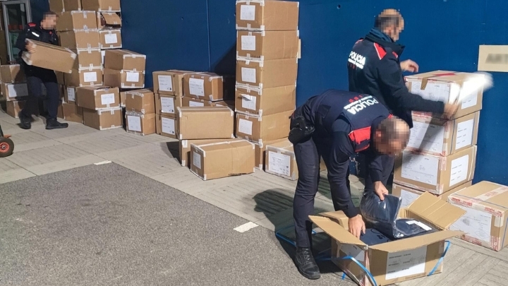 La carga robada del camión. - 