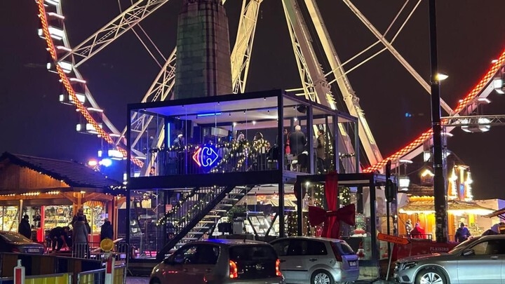 The Box, en Plaisirs d'Hiver, Bruselas. - 