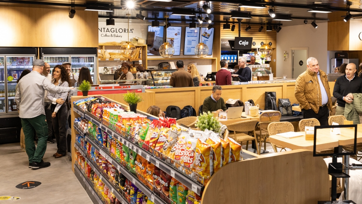 La ocupación de la hostelería cae un 0,3% en 2025: 