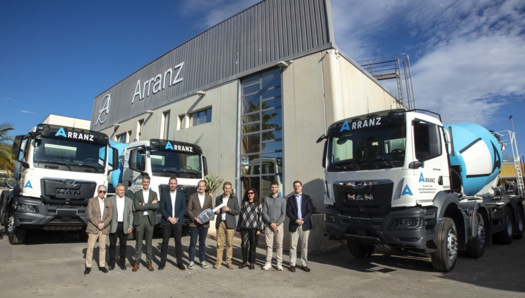 MAN Truck & Bus Iberia entrega 71 hormigoneras TGS 35.440 8x4 a Transportes Arranz