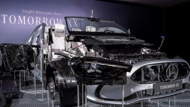 Presentación del nuevo programa tecnológico Tomorrow XX.