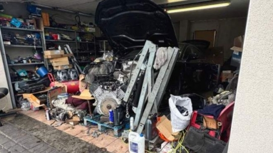 Desarticulados dos talleres ilegales montados por los okupas de ocho viviendas en Calafell (Barcelona) 