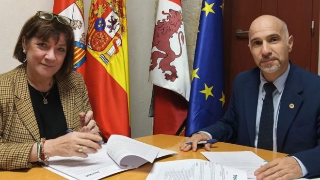 Feu Vert Ibérica y la Universidad de Salamanca renuevan su acuerdo de formación para otra edición de la Escuela Profesional para Mandos 